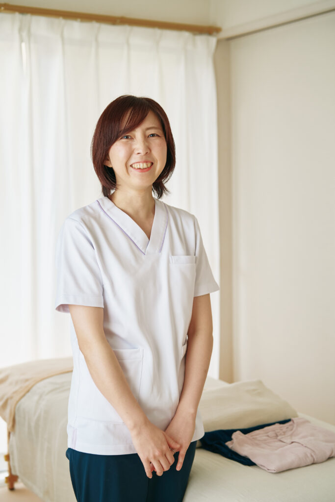 プロフィール写真２｜仙台市若林の女性専門マハリク鍼灸院│生理痛・マタニティ・更年期・薄毛